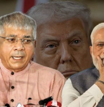 भारत अमेरिकेच्या तालावर नाचतोय का? डोनाल्ड ट्रम्प यांच्या दाव्यांवरून प्रकाश आंबेडकरांचा मोदी सरकारला सवाल!